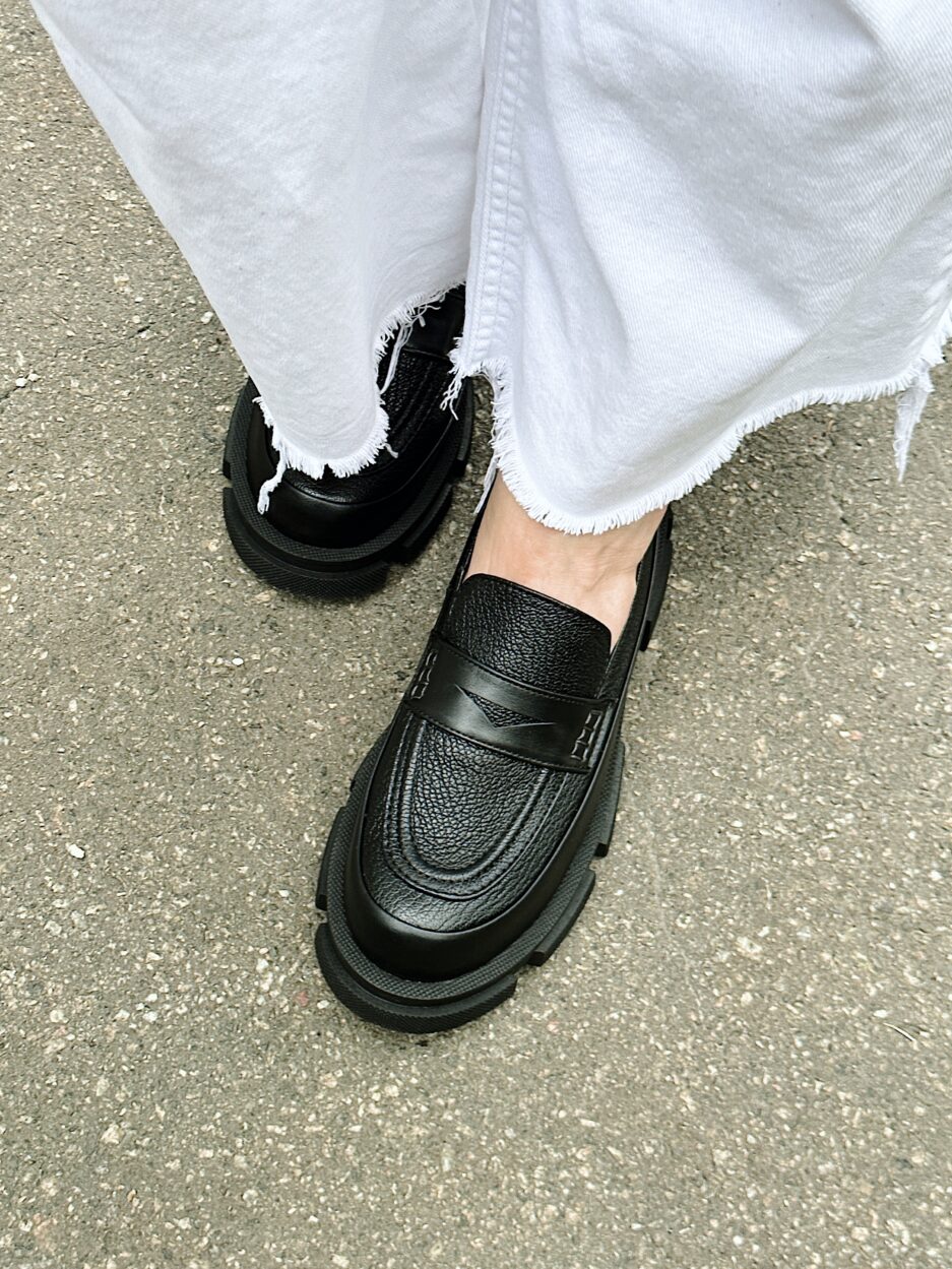 Women-black-leather-loafers