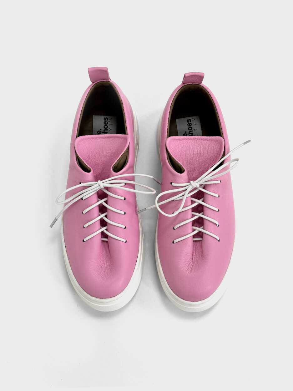 Womens-sneakers-pink-leather