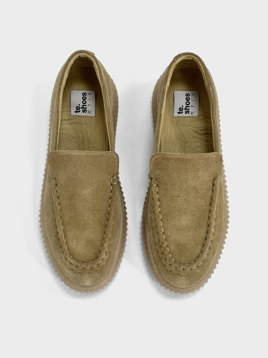 Womens-loafers-beige-suede